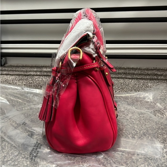 NWT Rare Dooney and Bourke Large Florentine Satchel in Fuchsia - Picture 4 of 10